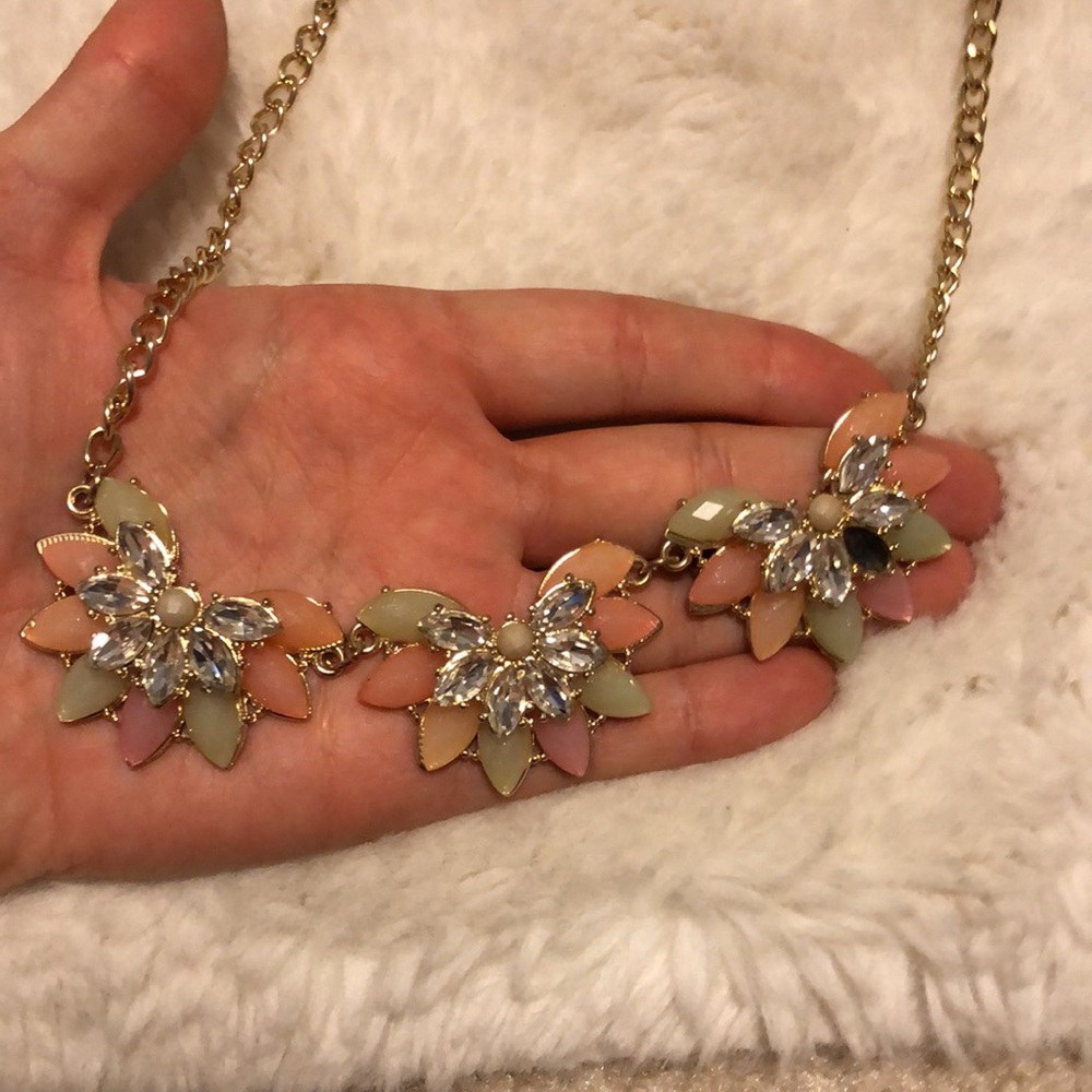 Necklace - Picture 3 of 4
